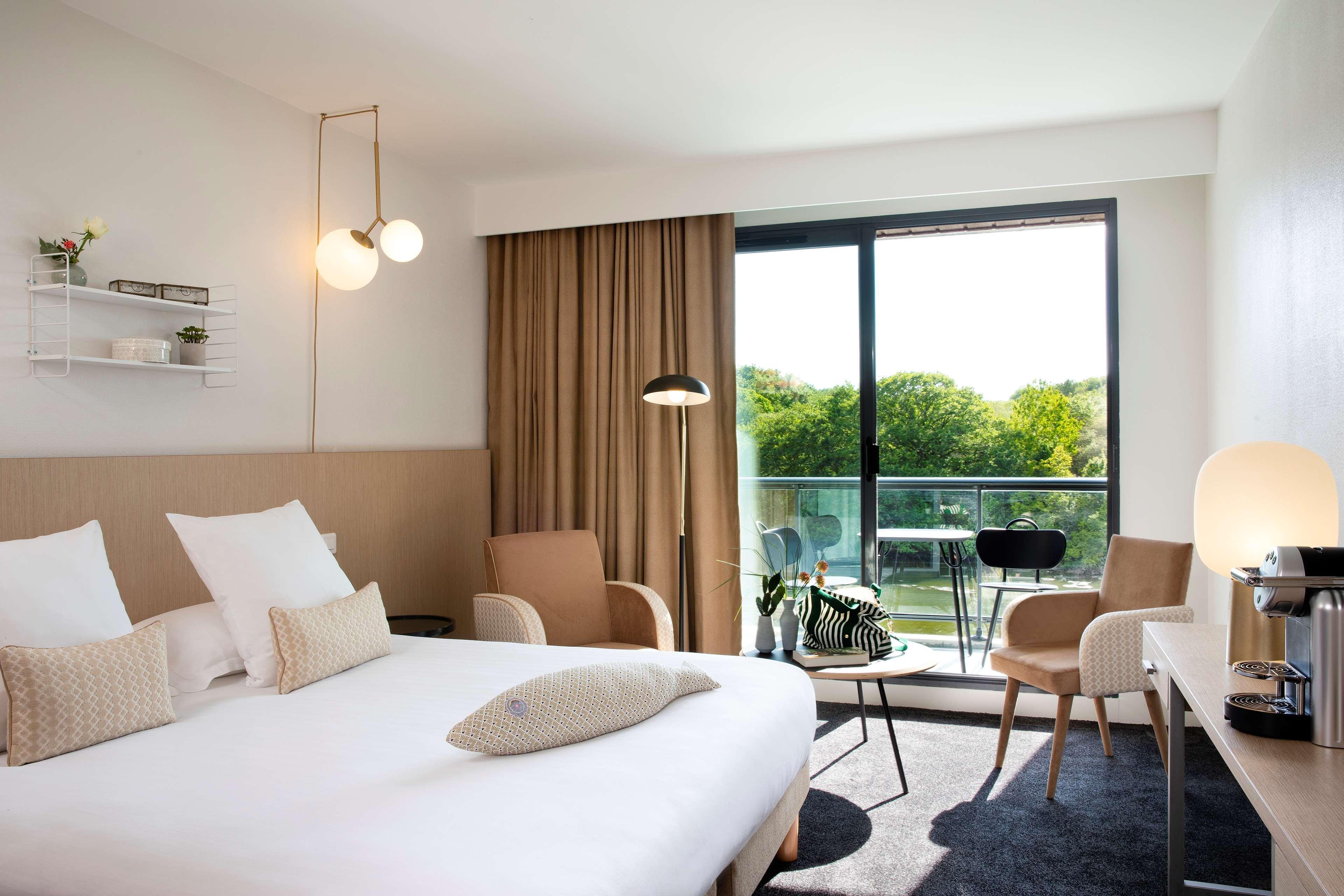 Best Western Plus Hotel Les Rives Du Ter Larmor-Plage Bagian luar foto