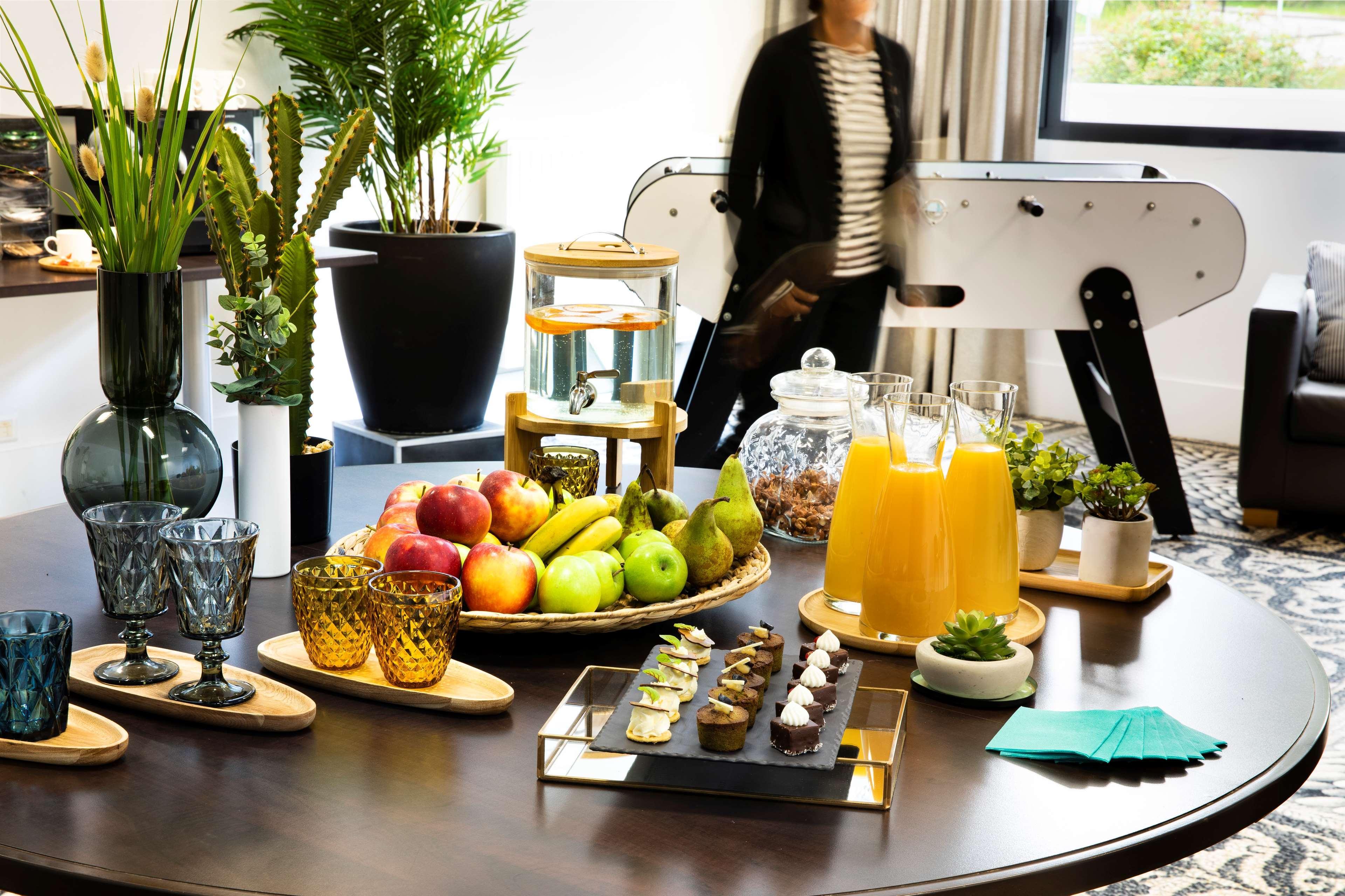 Best Western Plus Hotel Les Rives Du Ter Larmor-Plage Bagian luar foto