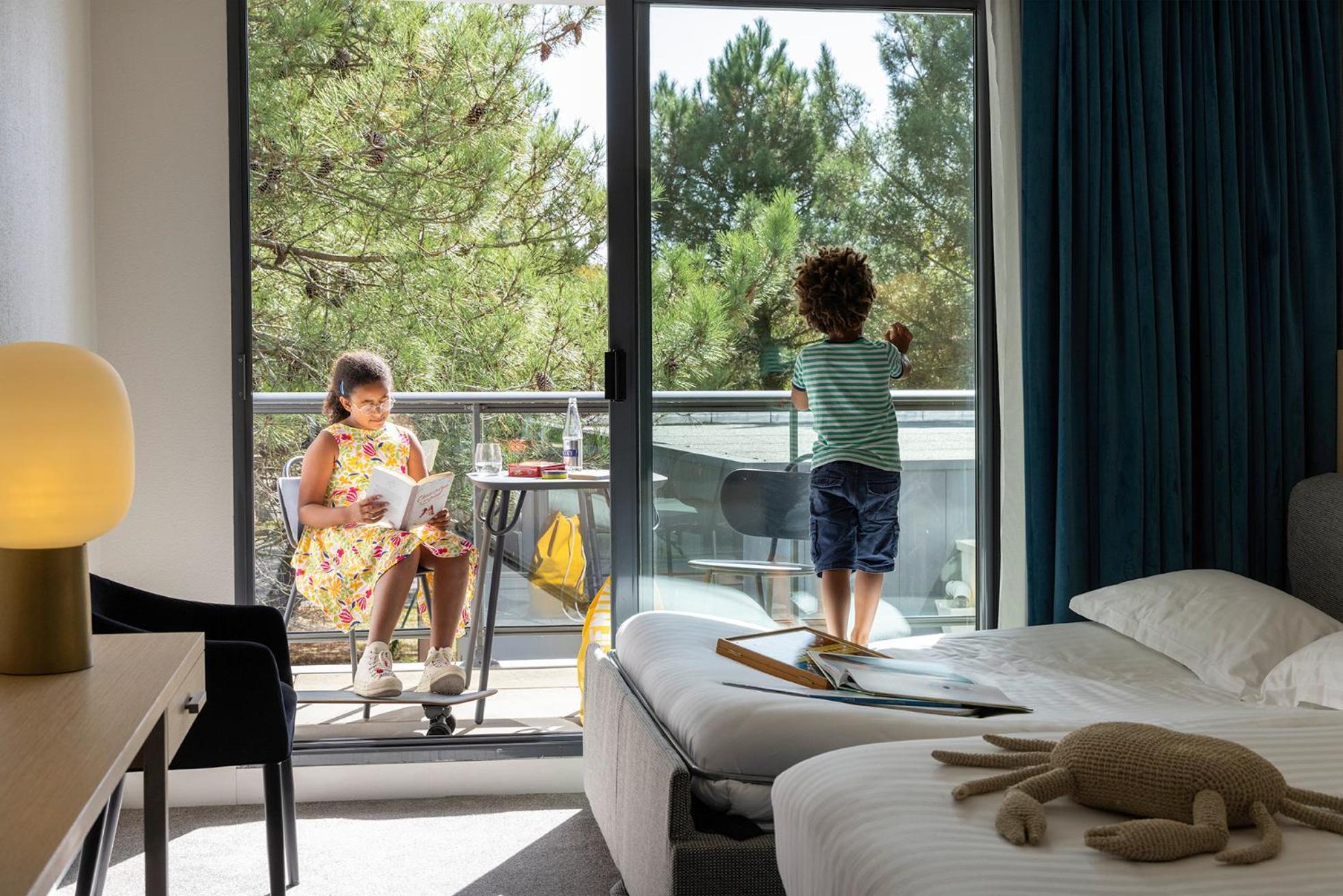 Best Western Plus Hotel Les Rives Du Ter Larmor-Plage Bagian luar foto